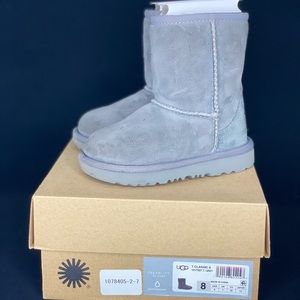 Classic toddler Uggs: Grey/ Size 8/ Gently Used